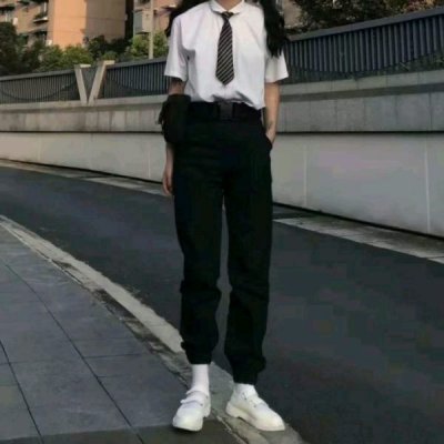 如何选择一位合适的商务伴游？